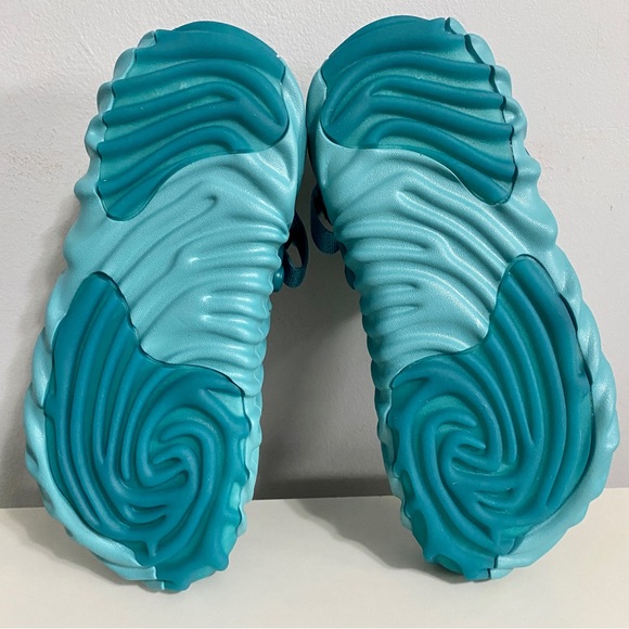 Crocs x Salehe Bembury “Blue Tide” Men’s Size 11 Pollex Clogs - Picture 7 of 8